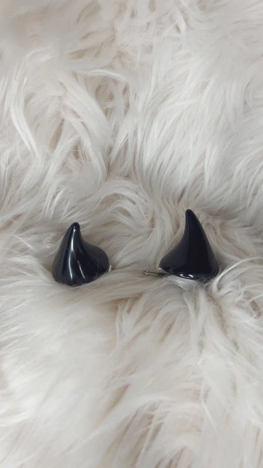 Black Devil horns